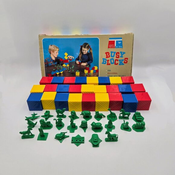 1970s Tupperware ABC Busy Blocks Missing I and R Green Figures Tupper Toys Box - Picture 2 of 16